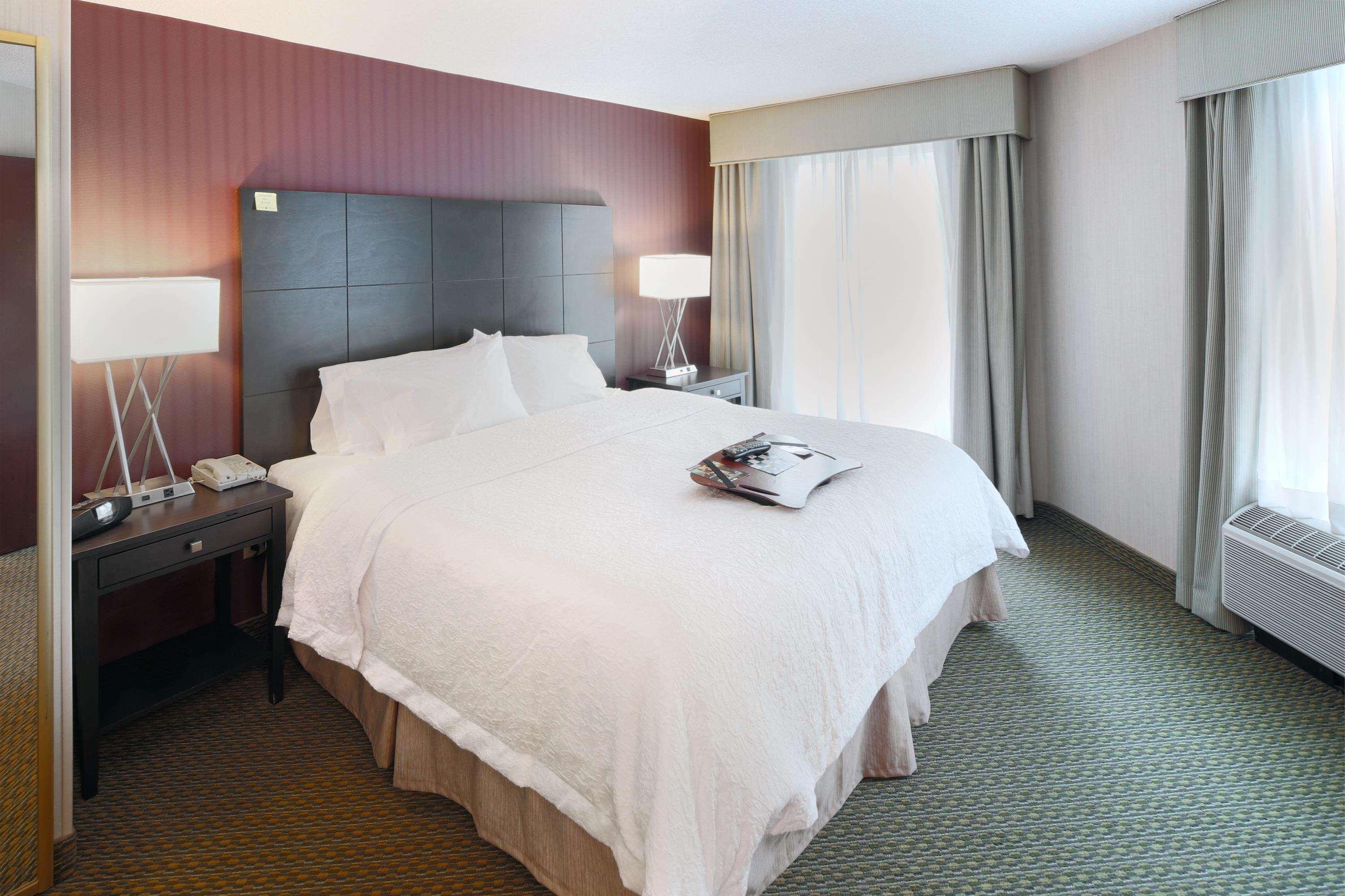 Hampton Inn & Suites Arlington Crystal City Dca Экстерьер фото