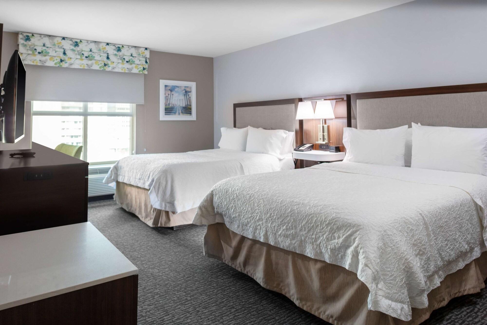 Hampton Inn & Suites Arlington Crystal City Dca Экстерьер фото