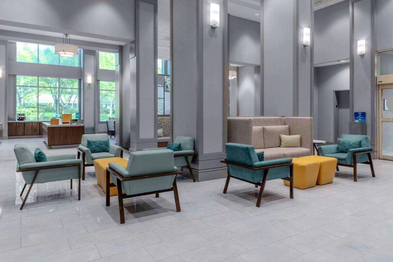 Hampton Inn & Suites Arlington Crystal City Dca Экстерьер фото