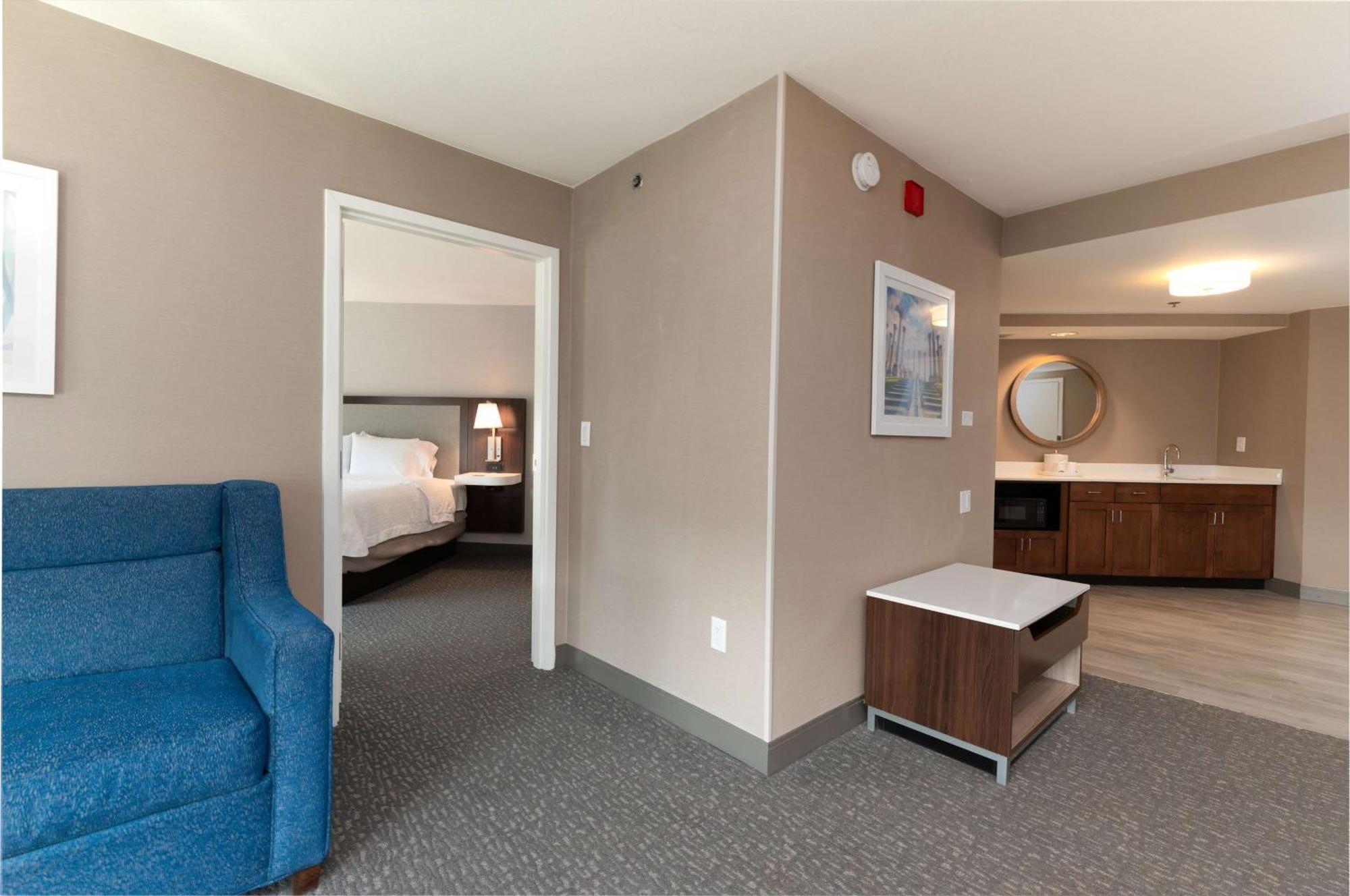 Hampton Inn & Suites Arlington Crystal City Dca Экстерьер фото